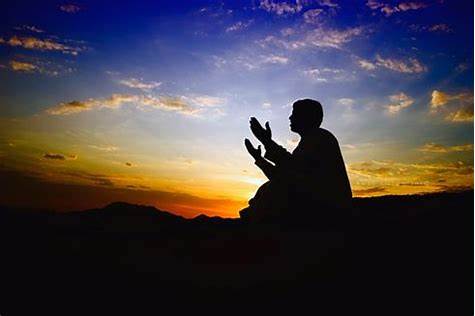 Prayer for Financial Breakthrough and Restoration with biblical prayers for wisdom, provision and faithful stewardship.